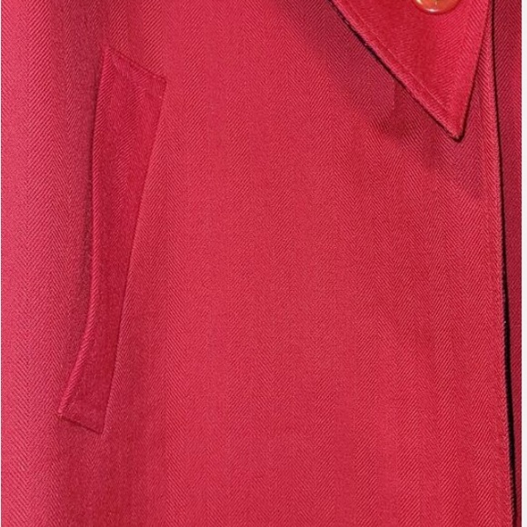 Stunning rich vintage red wool coat from Ireland. - Picture 7 of 10